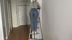 The foreman fucked the painter on a stepladder. Torn jeans! Thumb