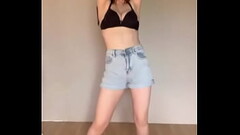 sexy k-pop dance itzy - dalla dalla Thumb