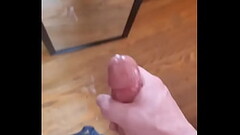 Huge white cock cumshot Thumb