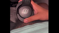 Headphones fuck and cum in Barcelona Thumb