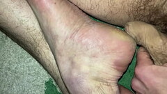 feet cock solo Thumb