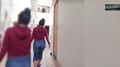 En la calle mujer casada de co&ntilde_o peludo encuentra y lleva a su amante a un motel para tener s Thumb