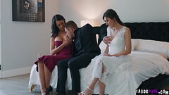 Nathan Bronson having a threesome with his wife Maya Woulfe and her stepmom Reagan Foxx Thumb