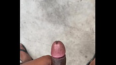 Peeing cum Thumb