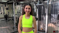 Trainer offers new exercises and fucks Katty right in the gym Thumb